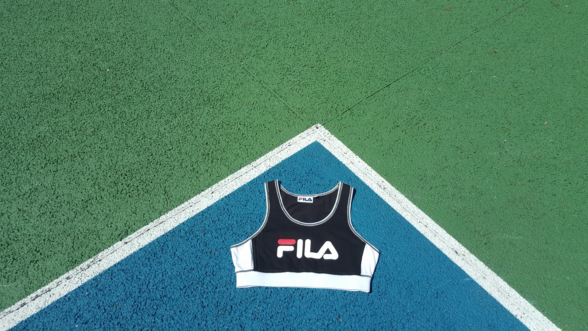 brassière-sport-fila