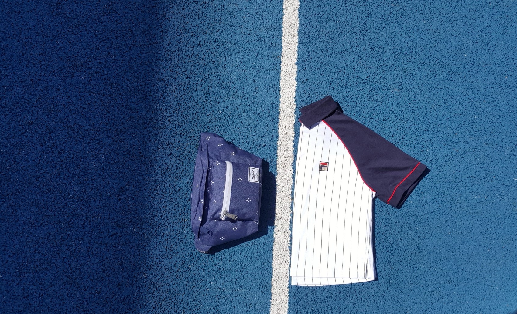 Herschel-banane-Seventeen-fila-crop-top-rush