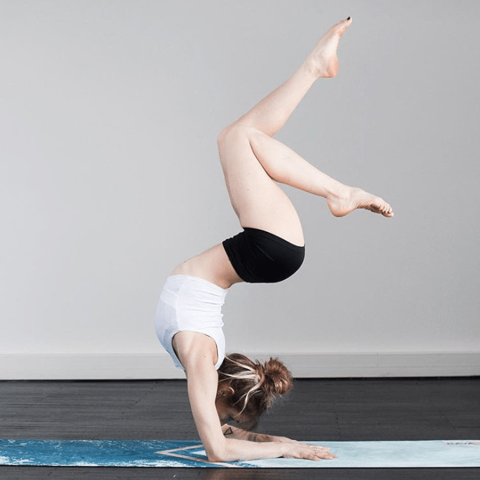 Baya, le yoga de la tête au&nbsp;tapis