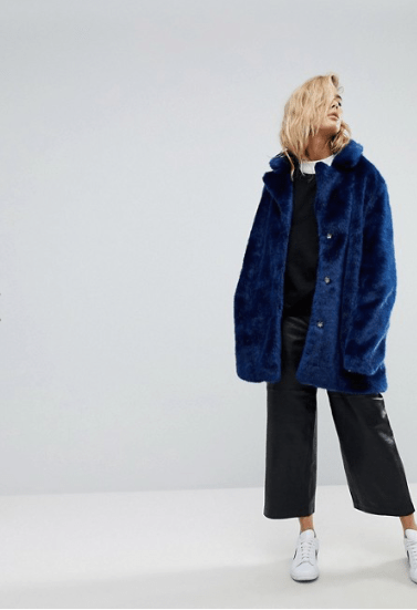 Moss Copenhagen - Manteau en fausse fourrure Asos