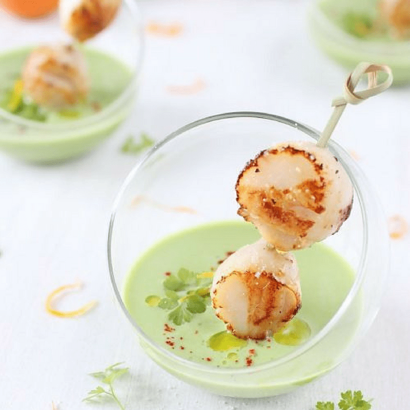 Velouté-petits-pois-Saint-Agur-noix-de-saint-jacques-snackées-repas-reveillon-noel-recette