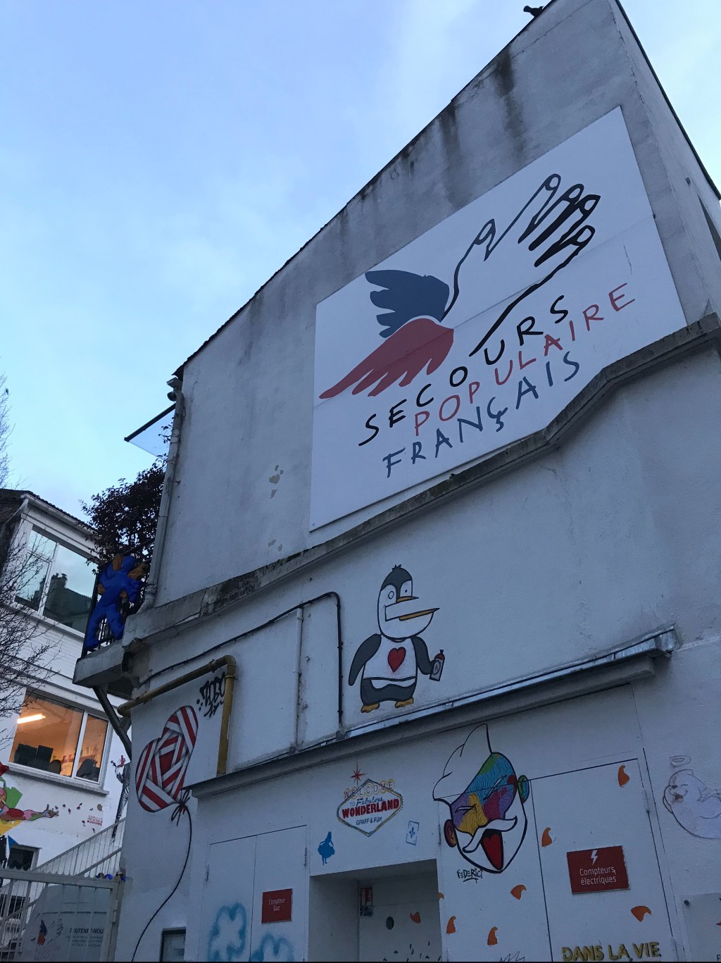 À qui donner ses vêtements à Paris ?