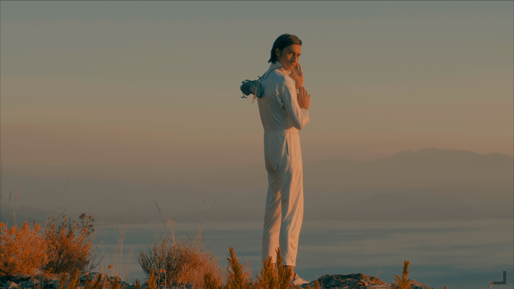 Nicolas Ly : ancien mannequin, musicien et envoûteur musical