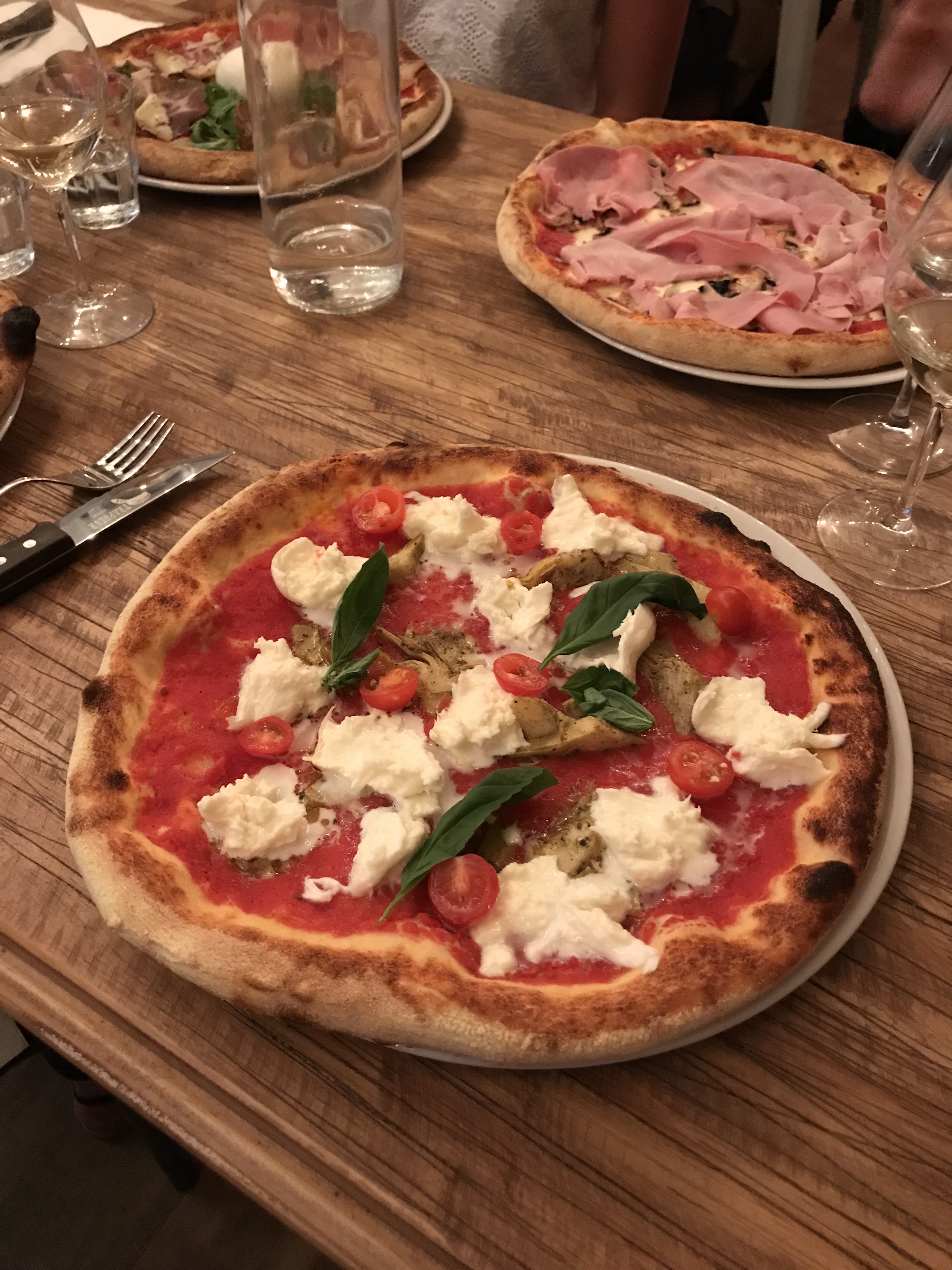 Pizzou pizzeria pigalle paris19