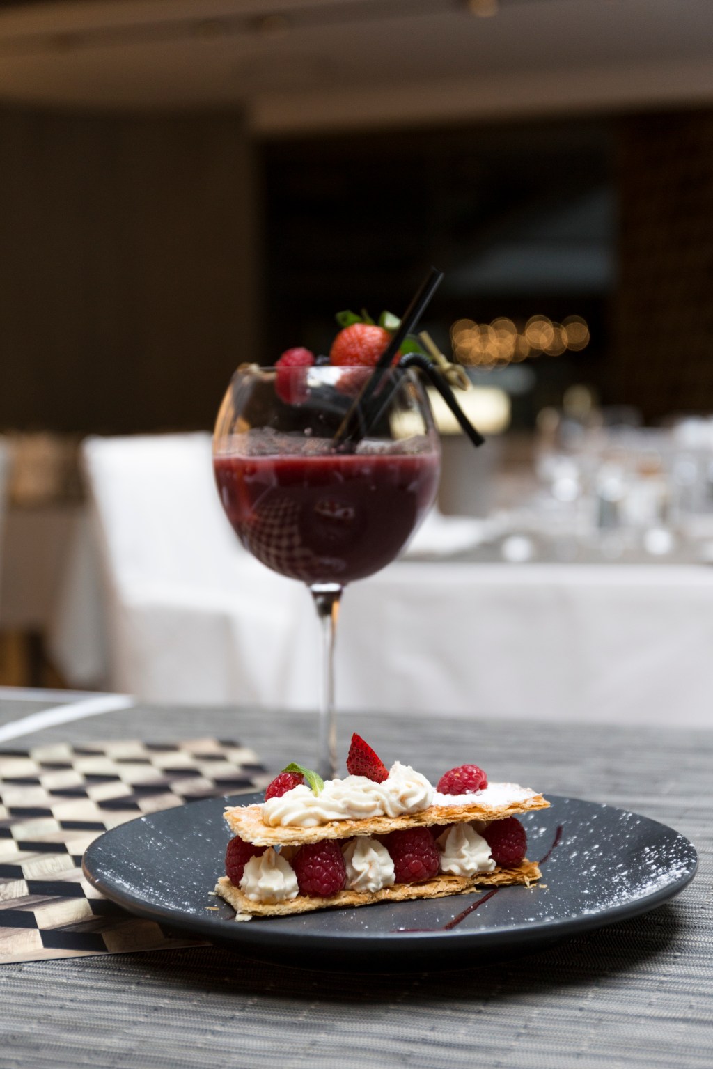 Le Chef Nicola Pisu nous fait voyager en Italie avec sa carte d&rsquo;été à La Table du&nbsp;Huit