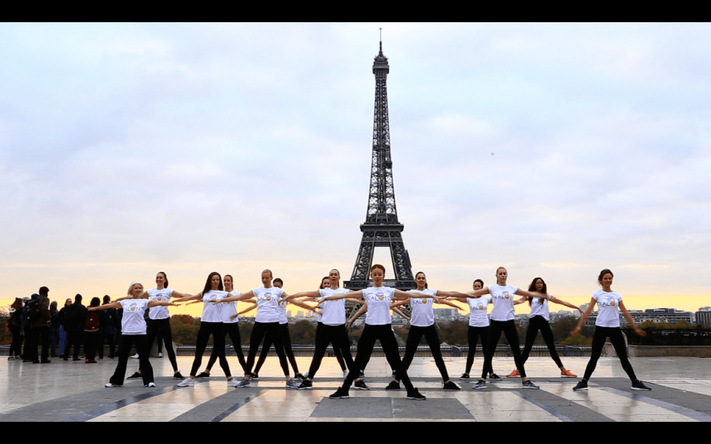 Vous aimez la danse ? Vous allez adorer Emma & Sophie de Kalon Wellness&nbsp;Experiences