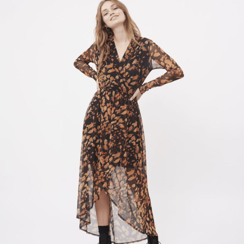 minimum-fashion-maxi-dress