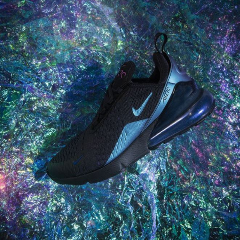 air-max-270-Nike Future Air Max Throwback-sneakers.png