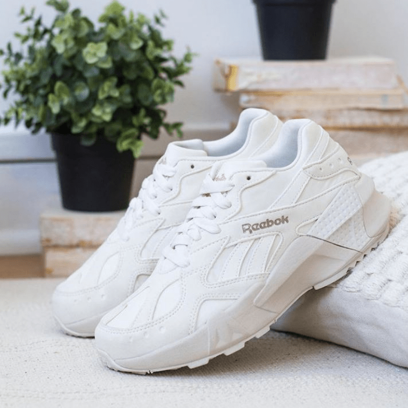 aztrek-double-white-sneakers-reebok.png