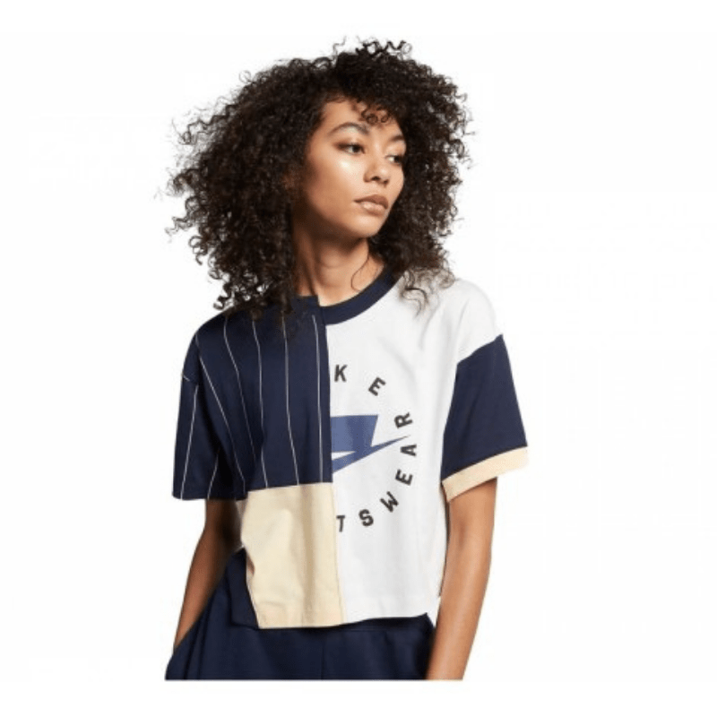 T-shirt NSW-Nike Sportswear.png