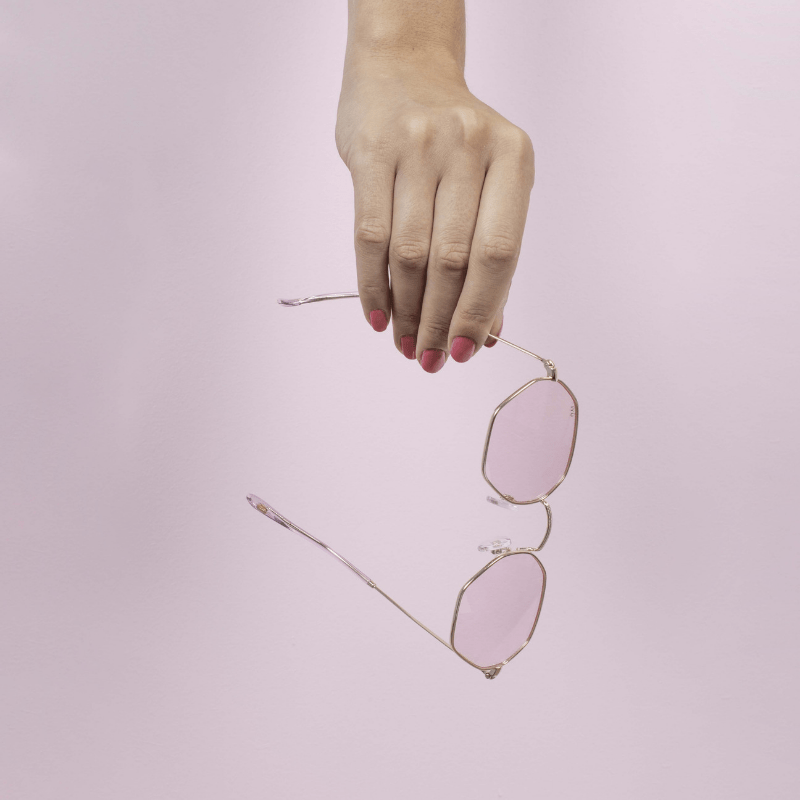 iyu-design-lunettes-de-soleil-rose-antonia