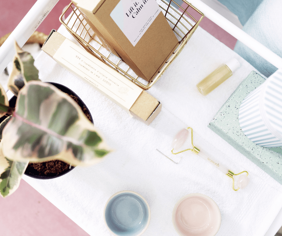 seasonly-studio-paris-face-gym-glow-massage-soin-quartz-roller.png