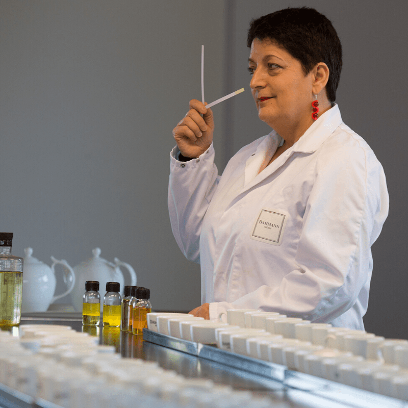 dammann-freres-aromaticienne-aline