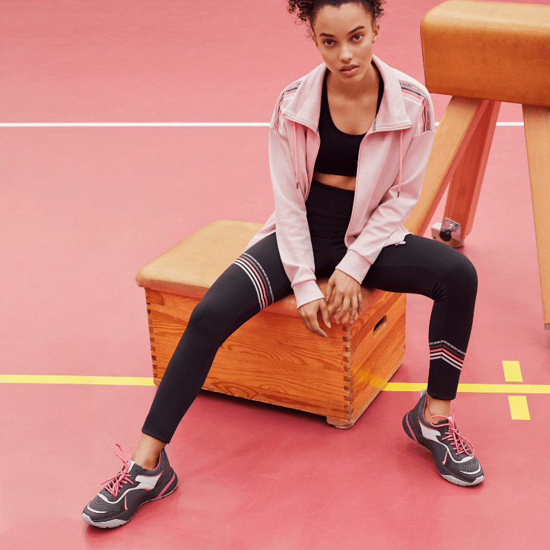 tenue-de-sport-femme-tendance esprit-new-year-new-me-activewear