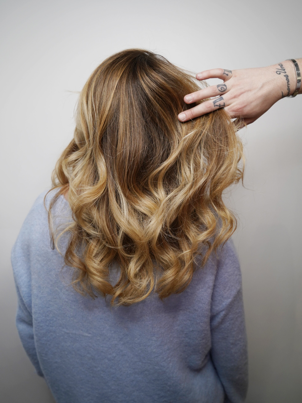 Coiffure : R Factory sublime nos cheveux dans le 15e à Paris